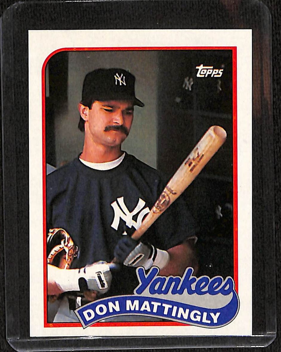 FIINR Baseball Card 1989 Topps Don Mattingly Baseball Card #700 - Mint Condition