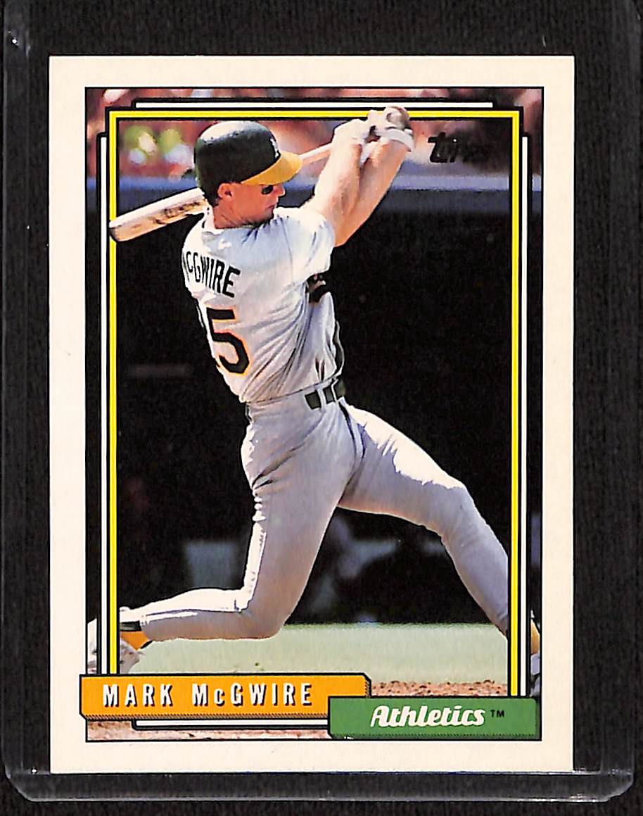 FIINR Baseball Card 1992 Topps Mark McGwire Baseball Card #450 - Mint Condition