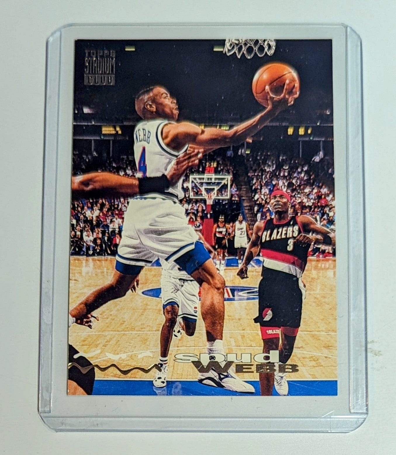 FIINR BasketBall Card 1993 Topps Stadium Club Spud Webb Basketball Card #122