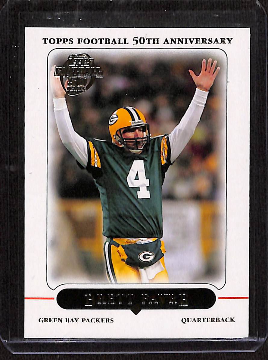 FIINR Football Card 2005 Topps Brett Favre Football Card #237 - Mint Condition