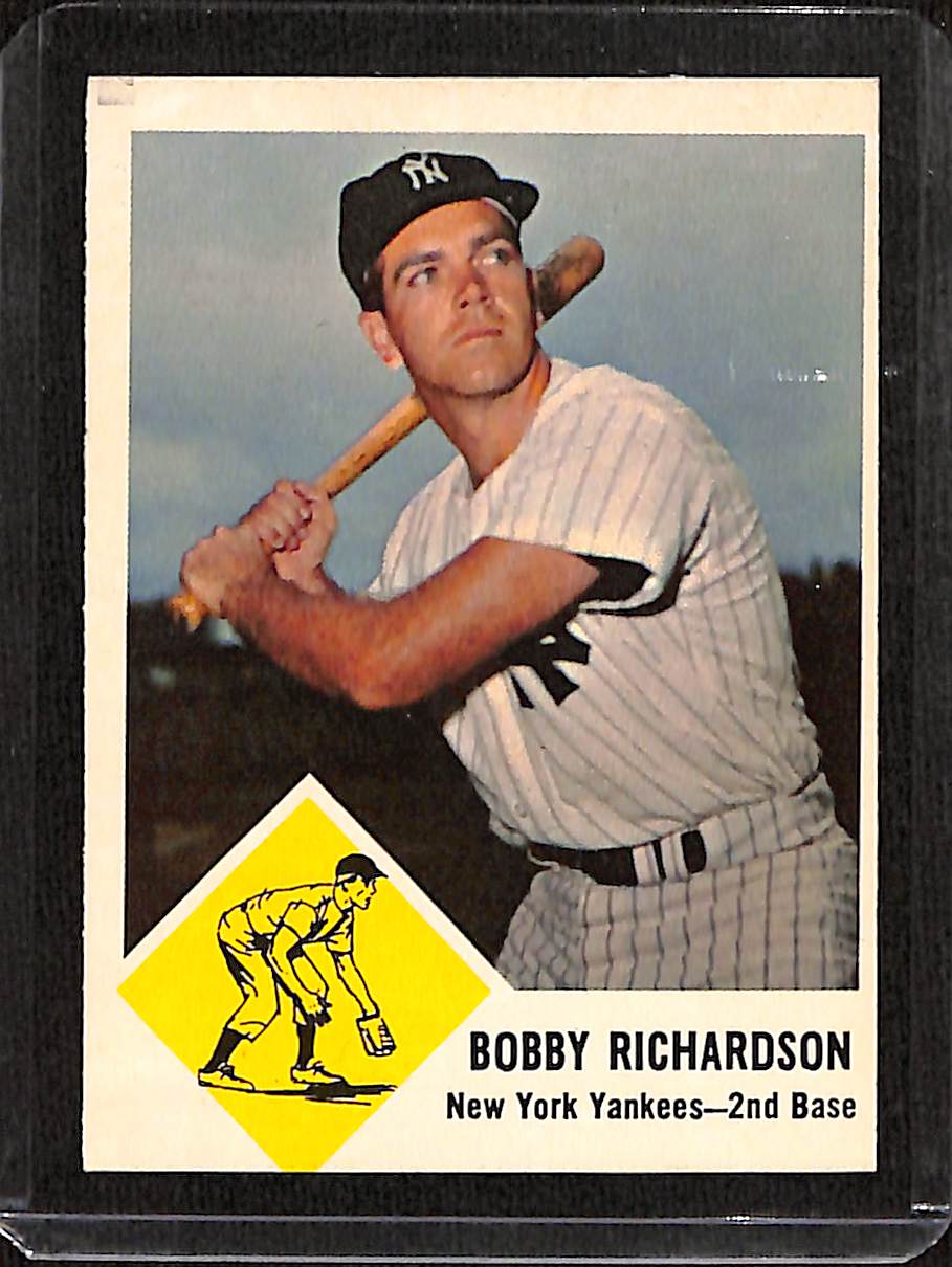 FIINR Baseball Card 1963 Fleer Bobby Richardson Vintage Baseball Card #25 - Mint Condition