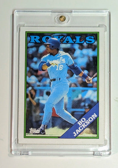 FIINR Baseball Card 1988 Topps Bo Jackson Vintage Baseball Card Royals #750 - Mint Condition