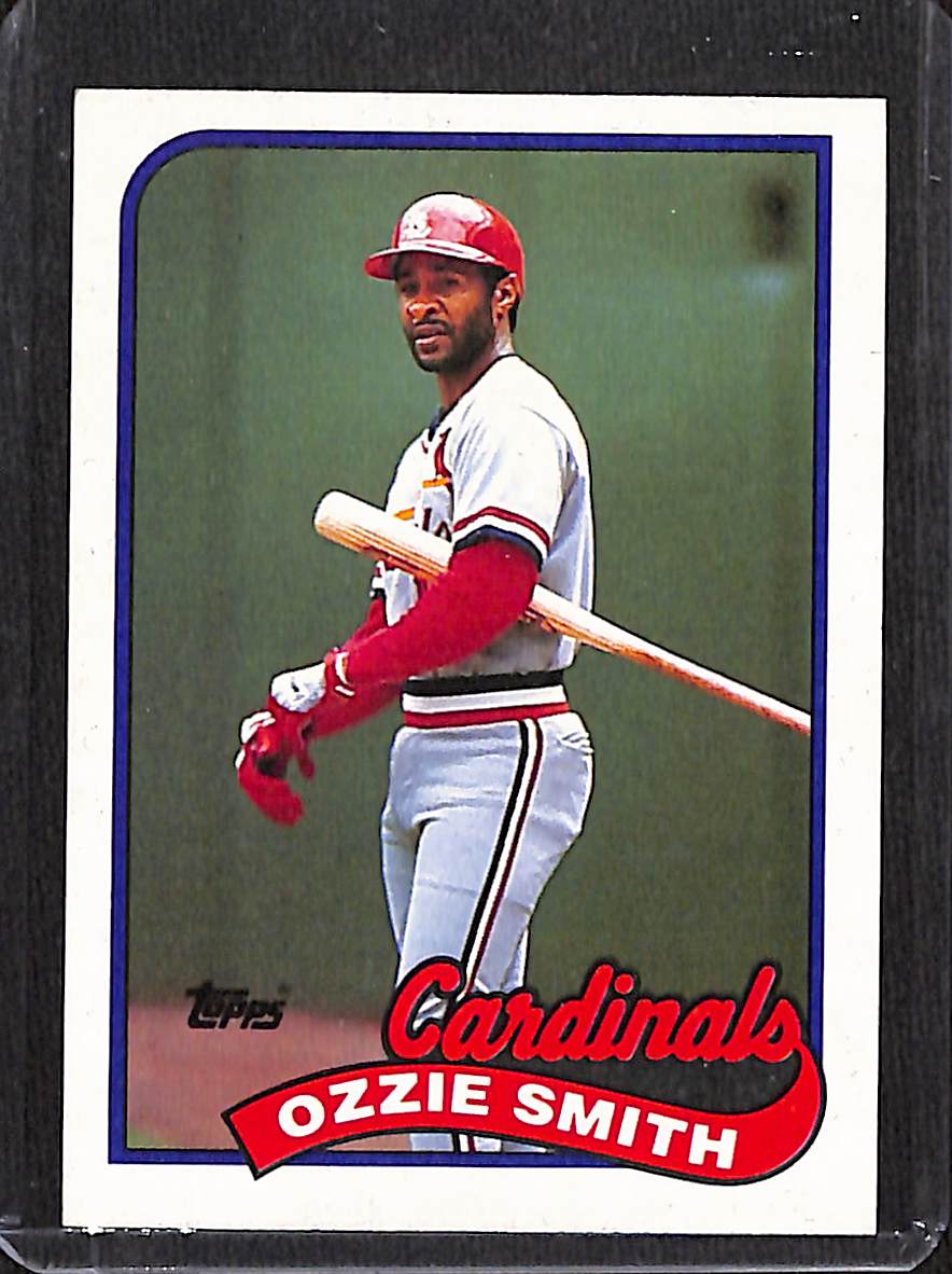 FIINR Baseball Card 1989 Topps Ozzie Smith MLB Vintage Baseball Card #230 - Mint Condition