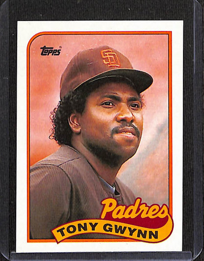 FIINR Baseball Card 1989 Topps Tony Gwynn Vintage Baseball Card #570 - Mint Condition