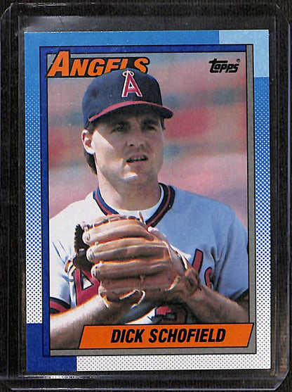 FIINR Baseball Card 1990 Topps Dick Schofield Vintage MLB Baseball Card #189 - Mint Condition