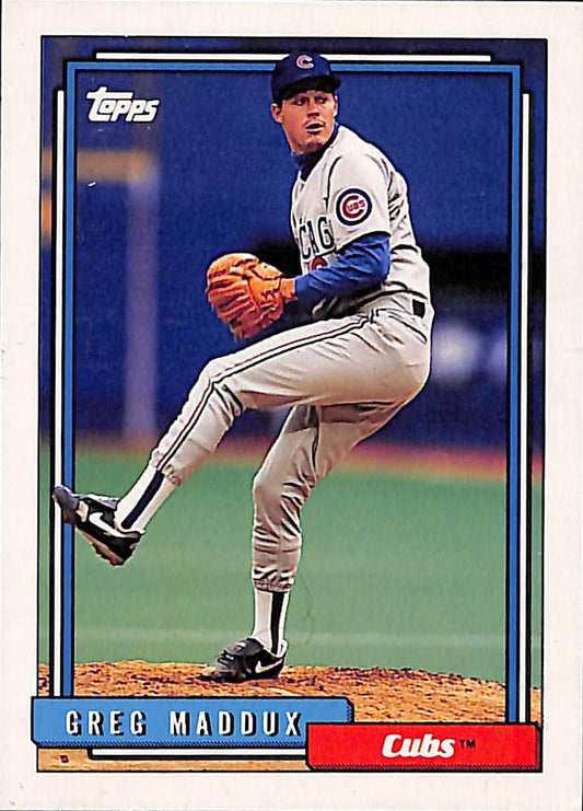 FIINR Baseball Card 1992 Topps Greg Maddux MLB Baseball Card #580 - Mint Condition