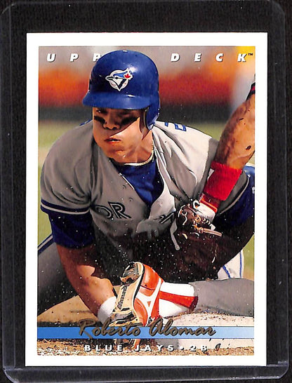 FIINR Baseball Card 1992 Upper Deck Roberto Alomar MLB Baseball Card #125 - Mint Condition