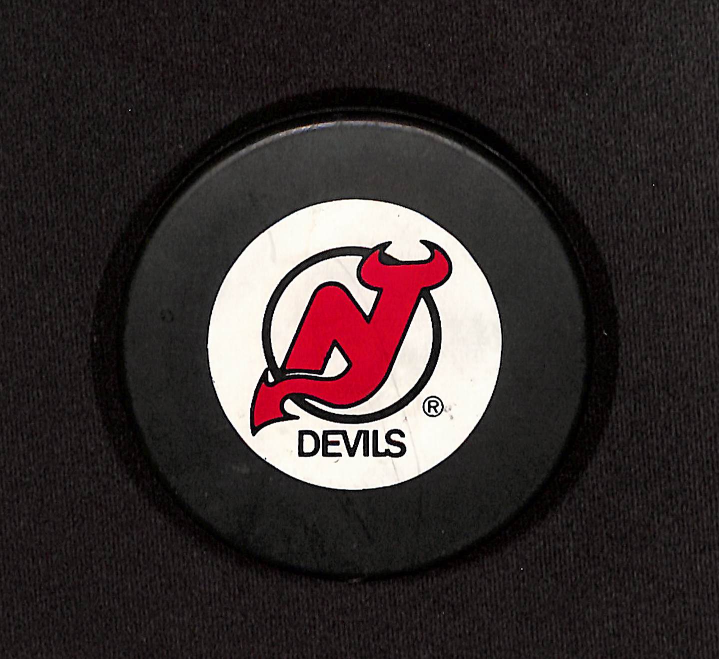 FIINR Other Sports Memorabilia NHL Official Vintage Hockey Puck - New Jersey Devil  NJD - Excellent Condition